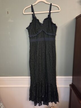 Lace Midi Dress with Ruffle Trim